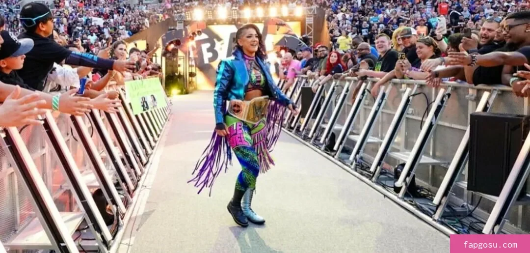 Bayley - Photo #1009