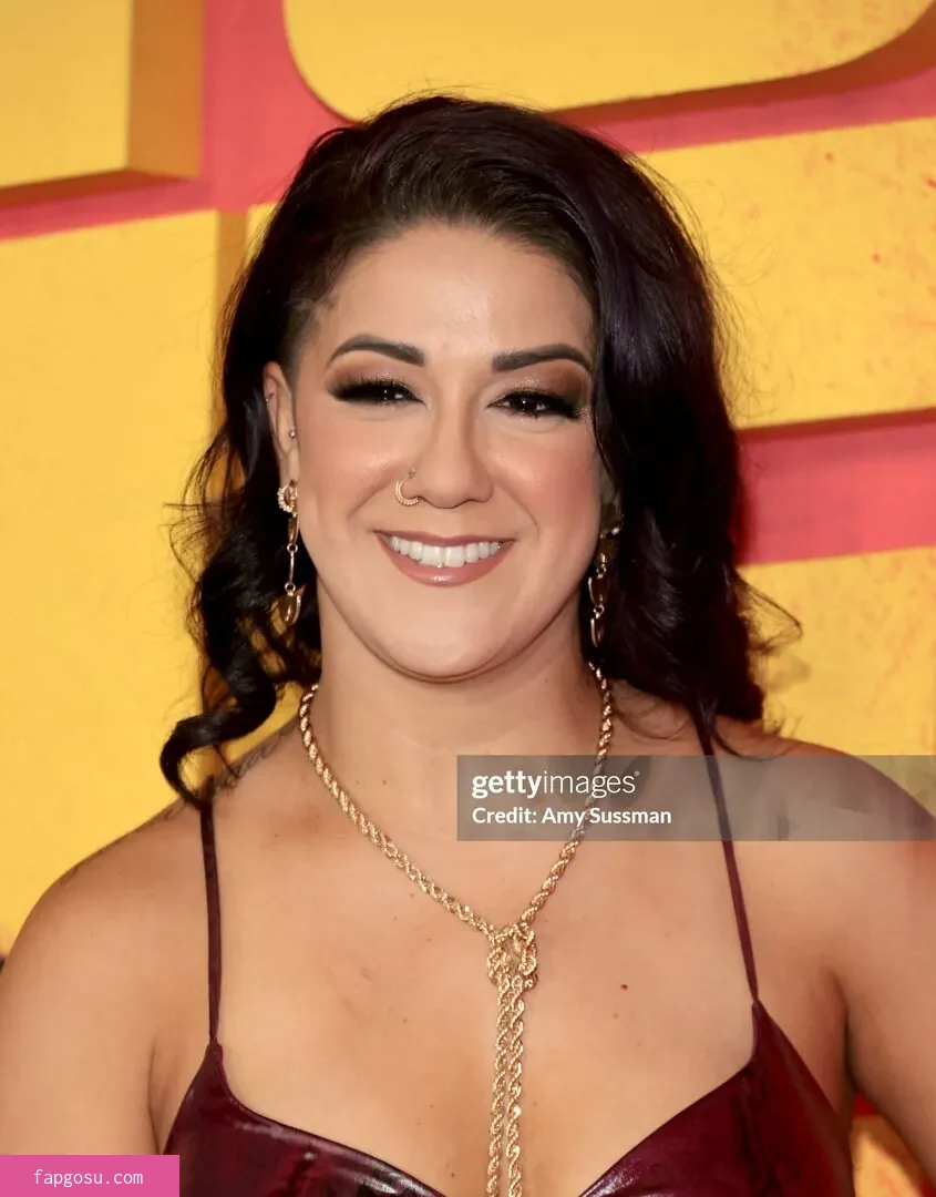 Bayley - Photo #1030