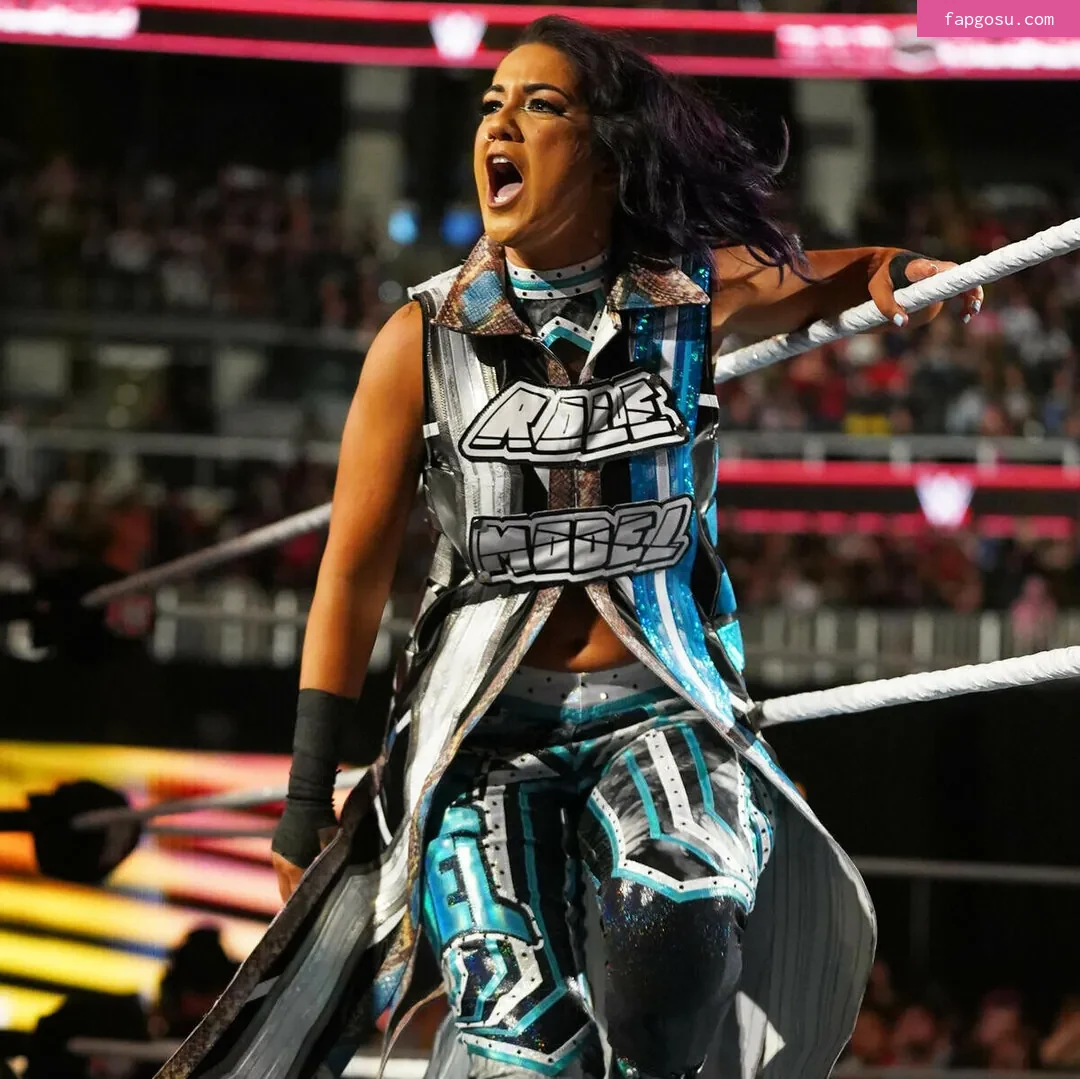 Bayley - Photo #1083