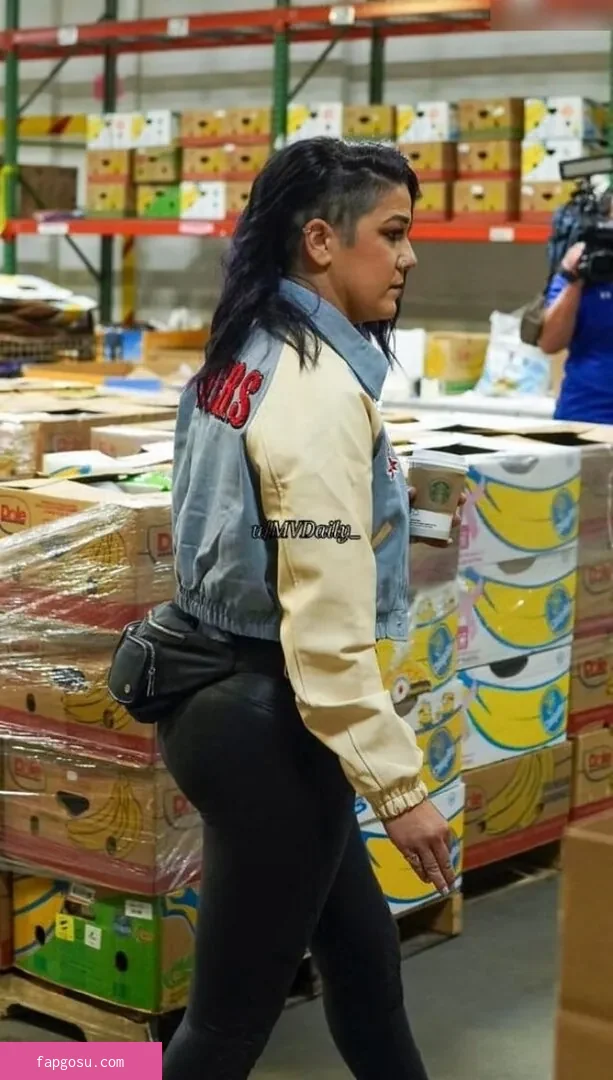 Bayley - Photo #1178