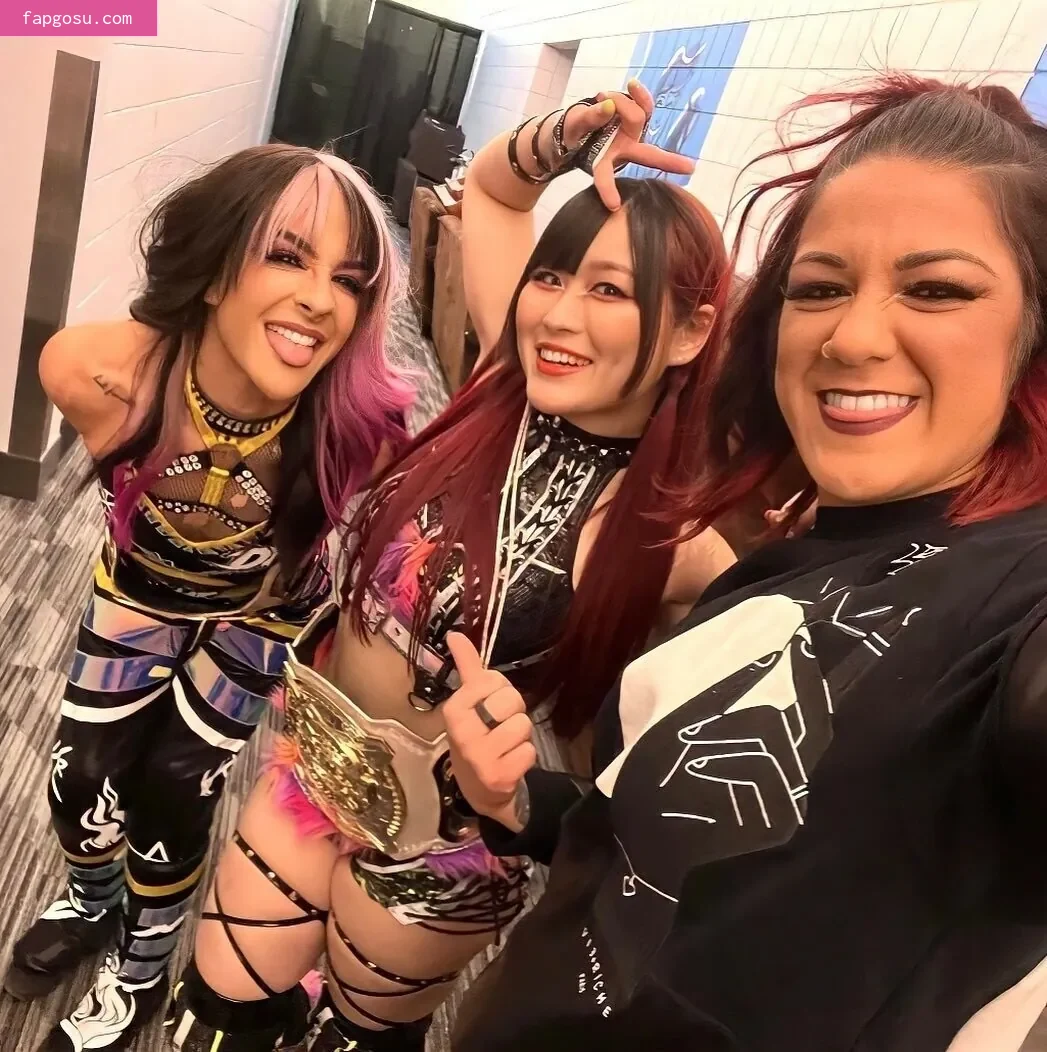 Bayley - Photo #249