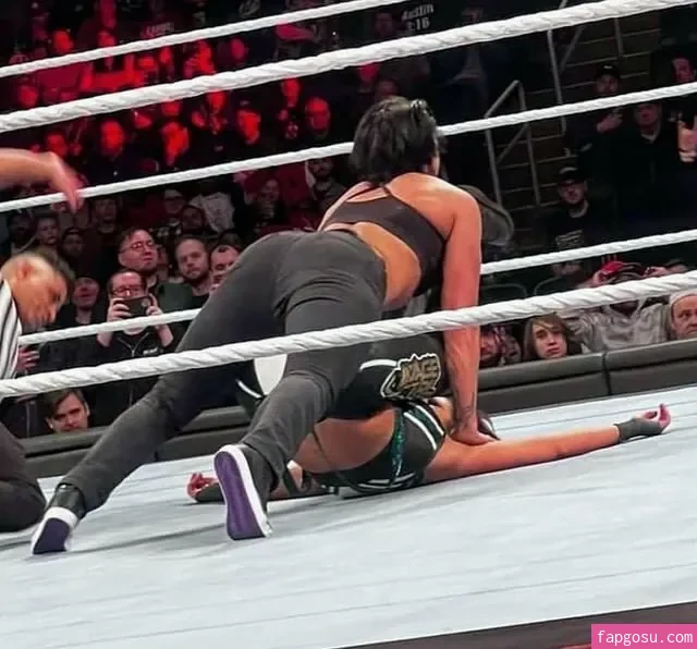 Bayley - Photo #291