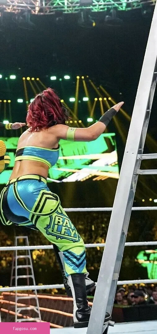 Bayley - Photo #500