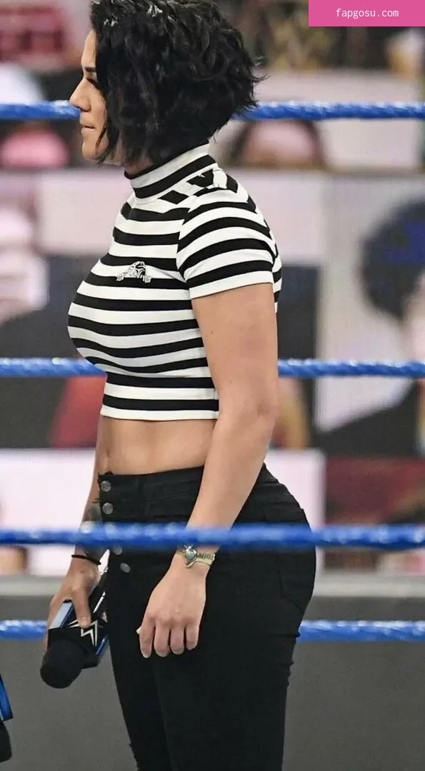Bayley - Photo #526