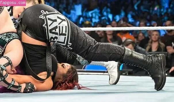 Bayley - Photo #576