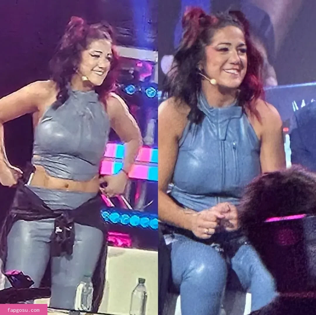 Bayley - Photo #702