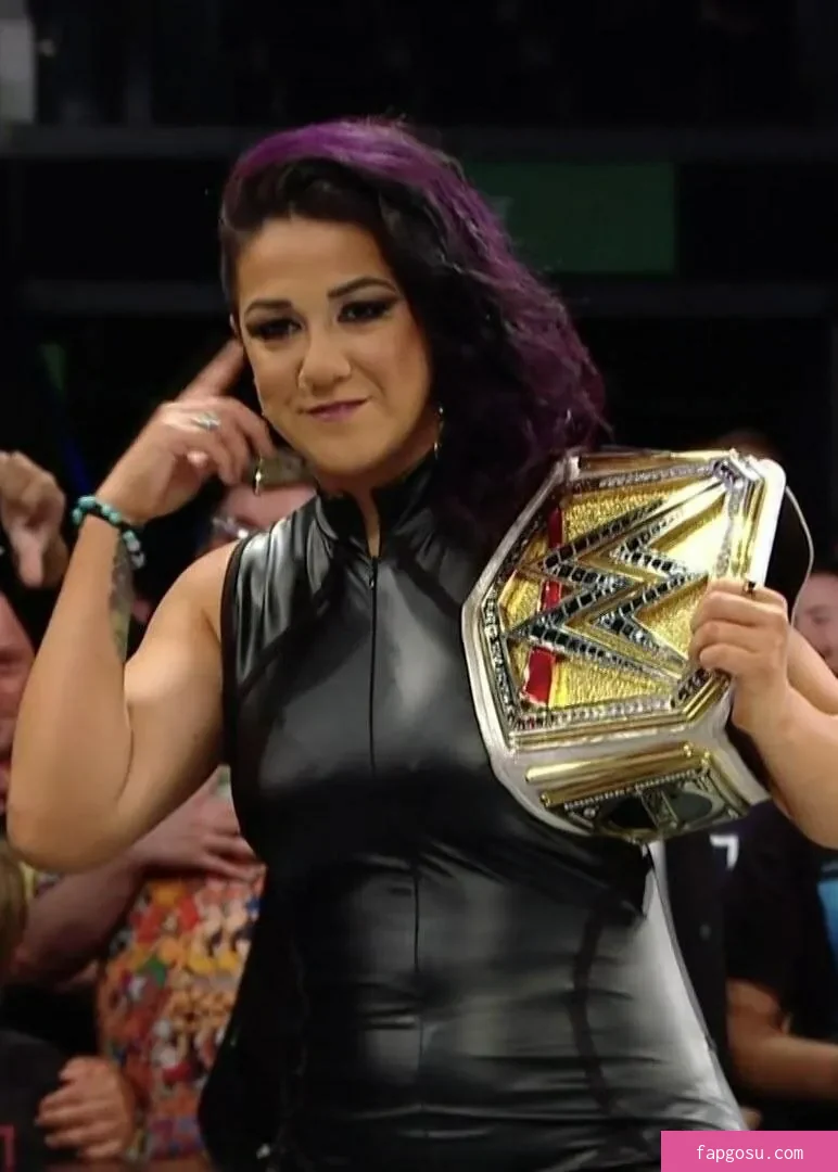 Bayley - Photo #768