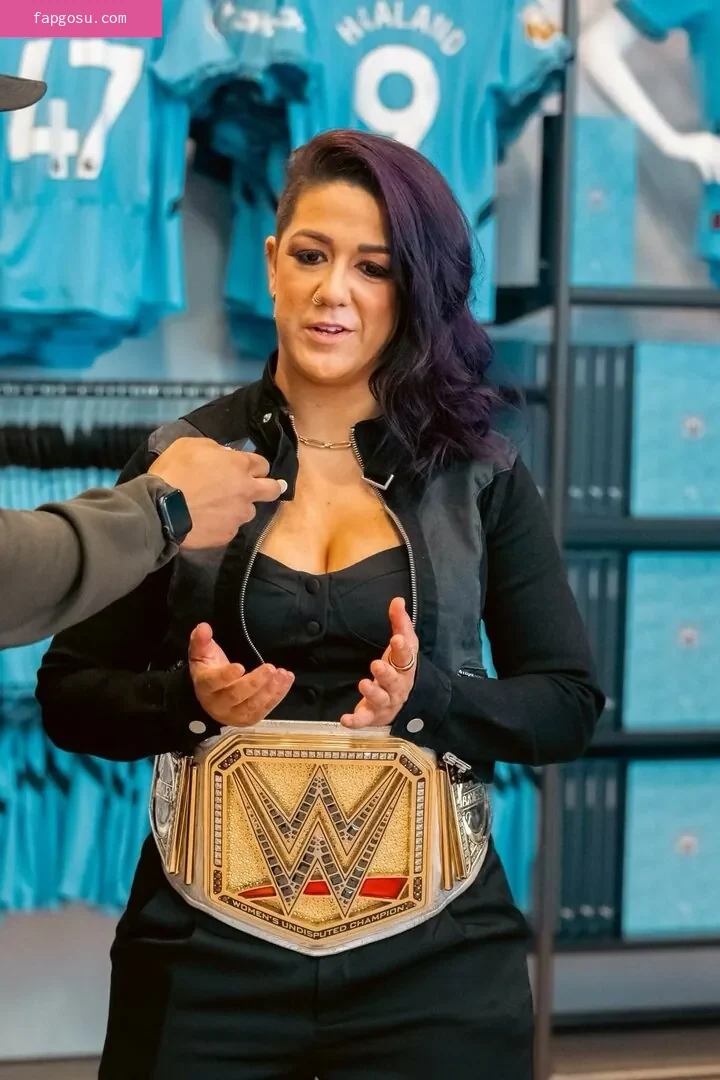 Bayley - Photo #847