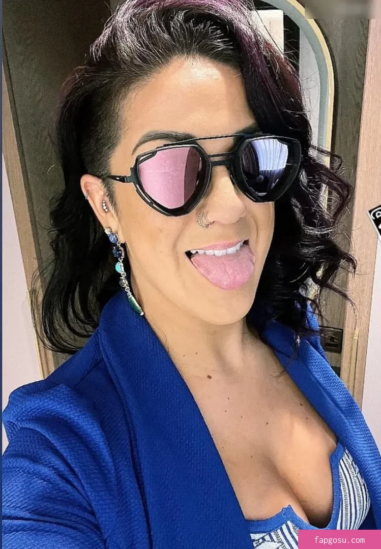 Bayley - Photo #885