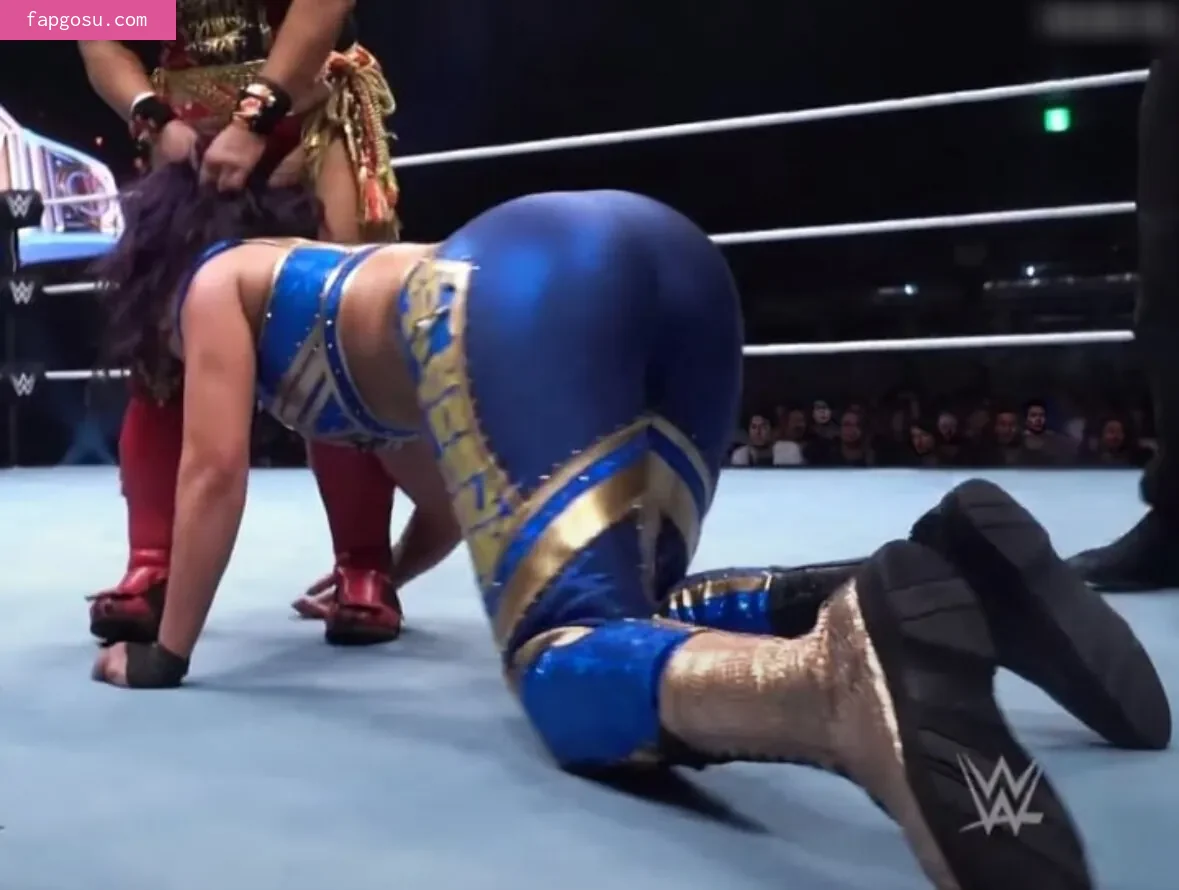 Bayley - Photo #928