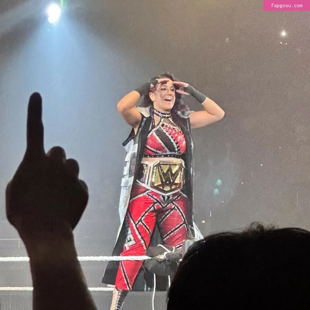 Bayley - Photo #949