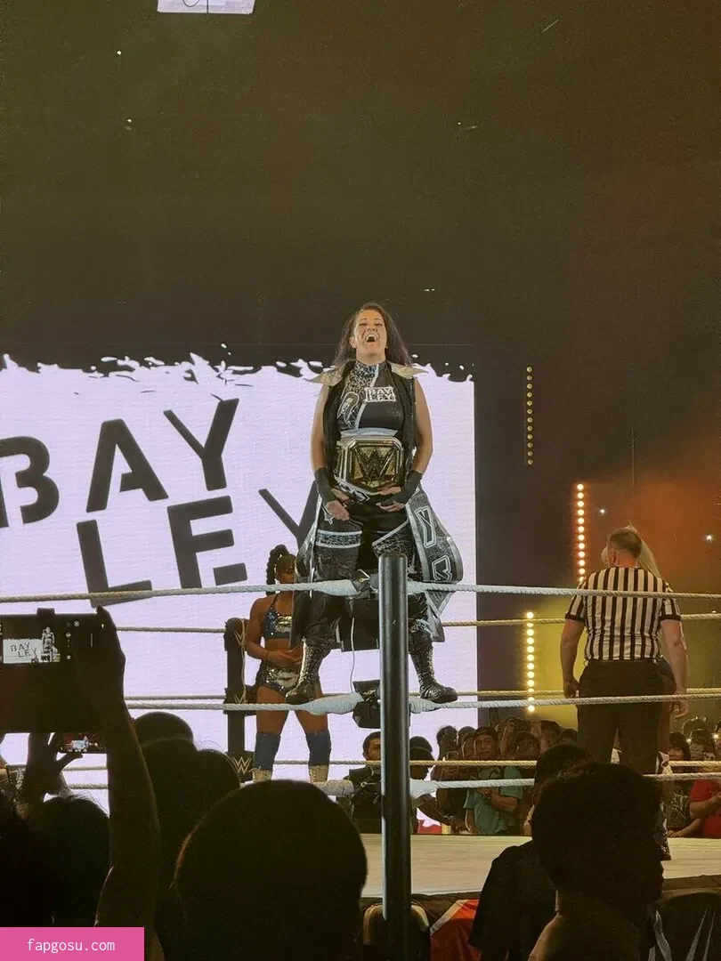 Bayley - Photo #956