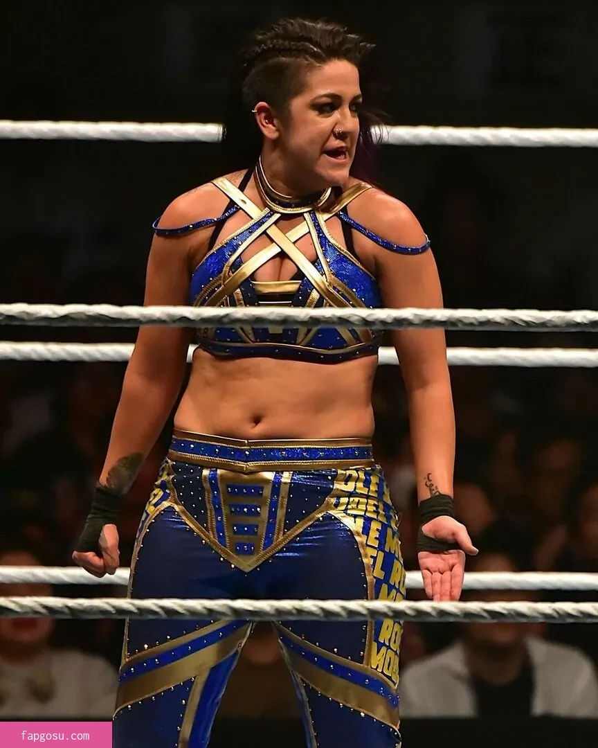 Bayley - Photo #962