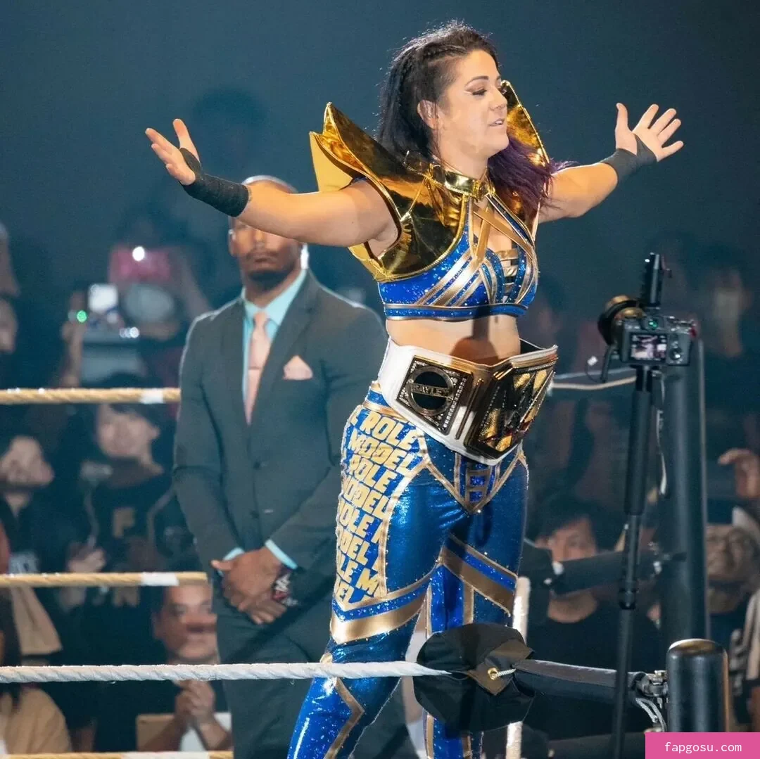 Bayley - Photo #965