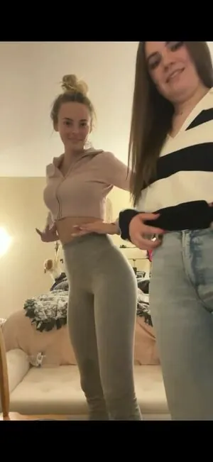 Beez ASMR content