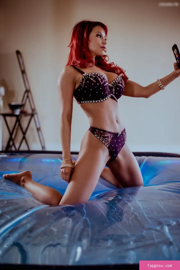Bianca Beauchamp - Photo #2796