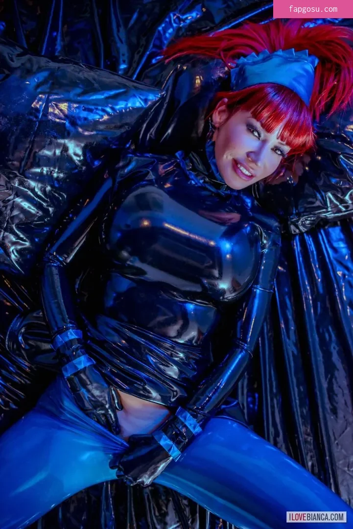 Bianca Beauchamp - Photo #2933