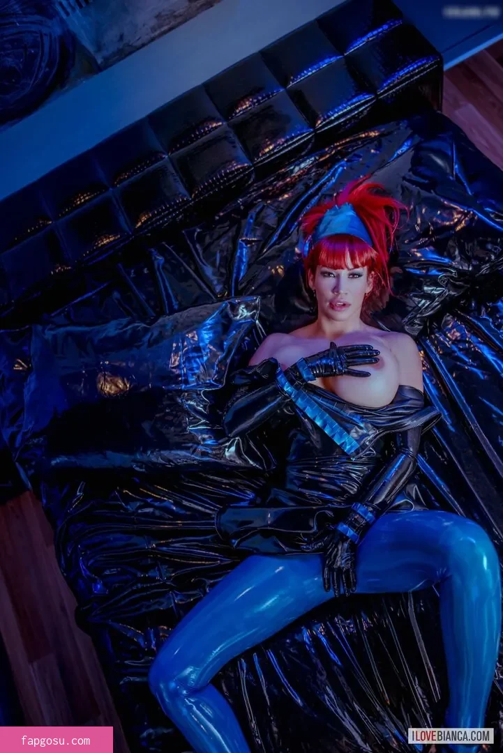 Bianca Beauchamp - Photo #2948