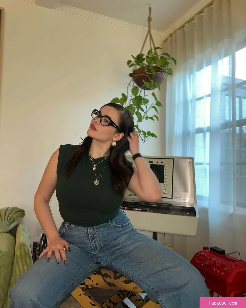 Barbie Ferreira