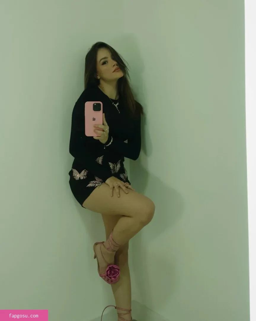 Bela Fernandes