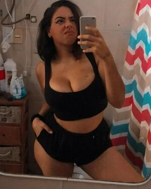 Belen Fernandez content
