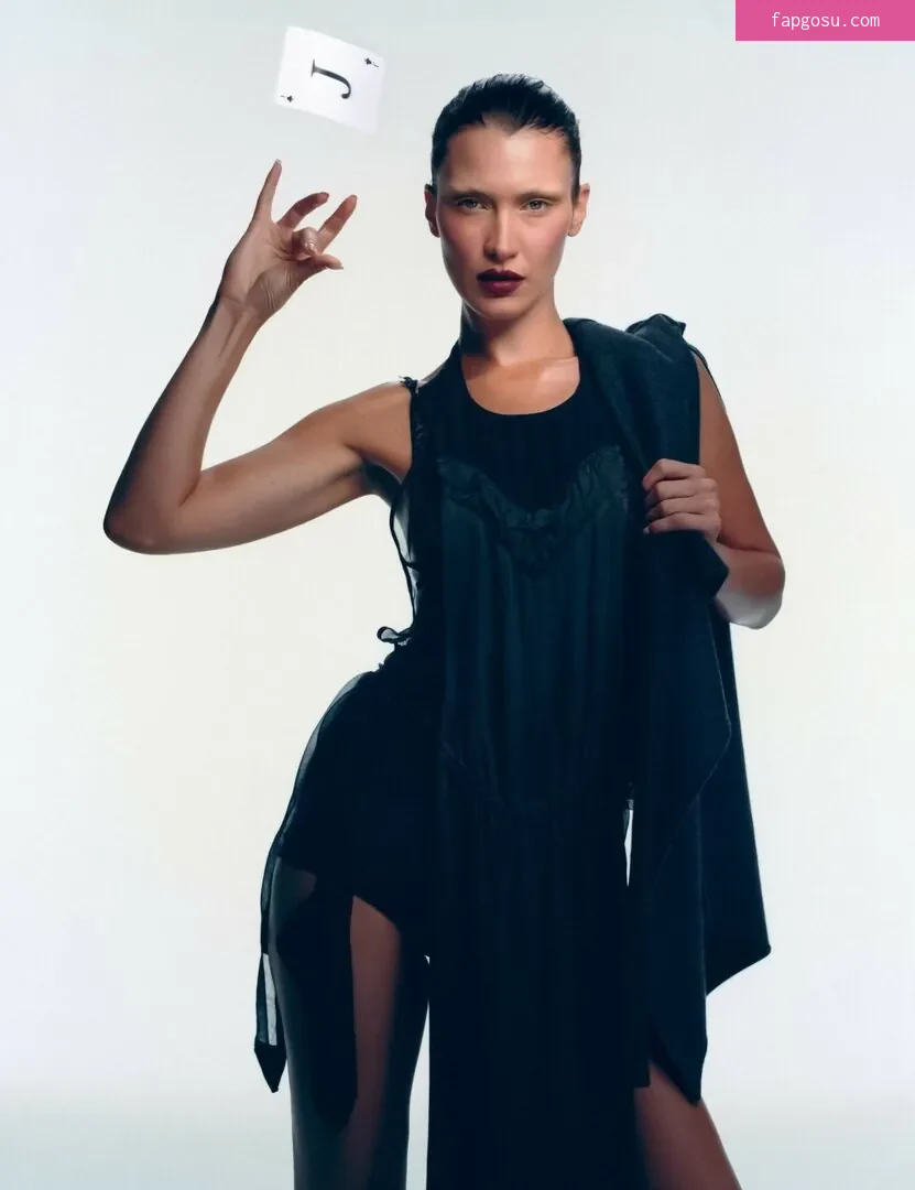 Bella Hadid