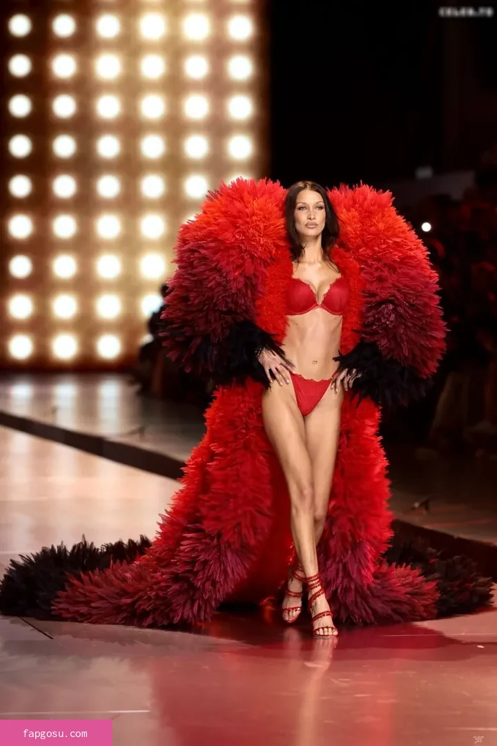 Bella Hadid