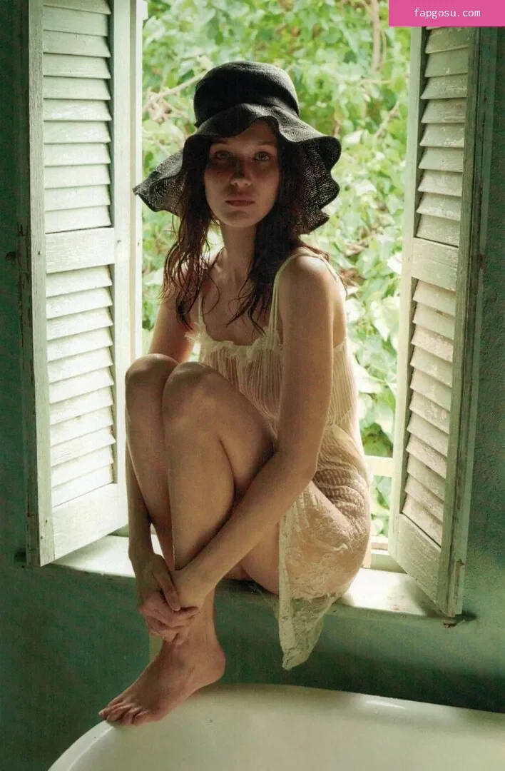 Bella Hadid