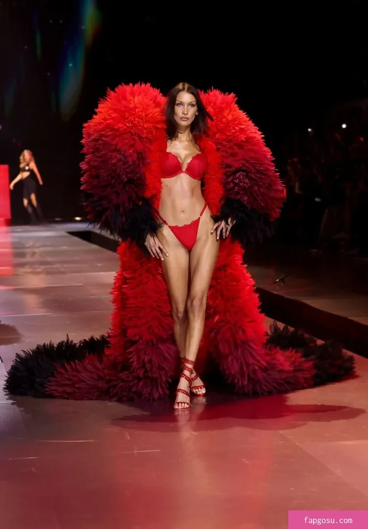 Bella Hadid