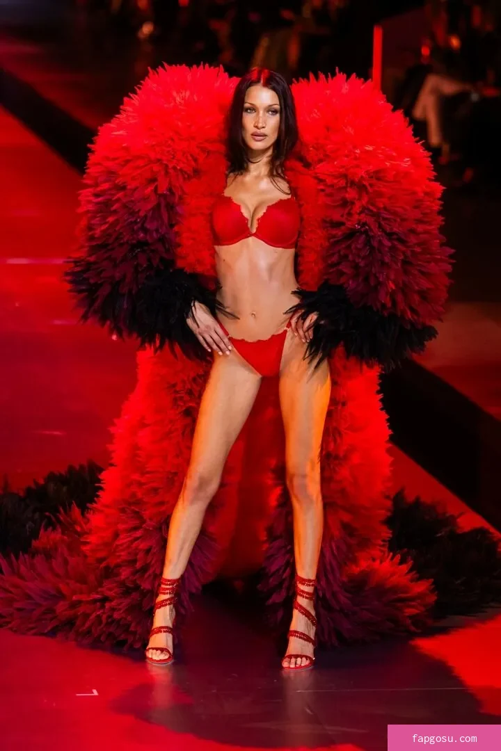 Bella Hadid