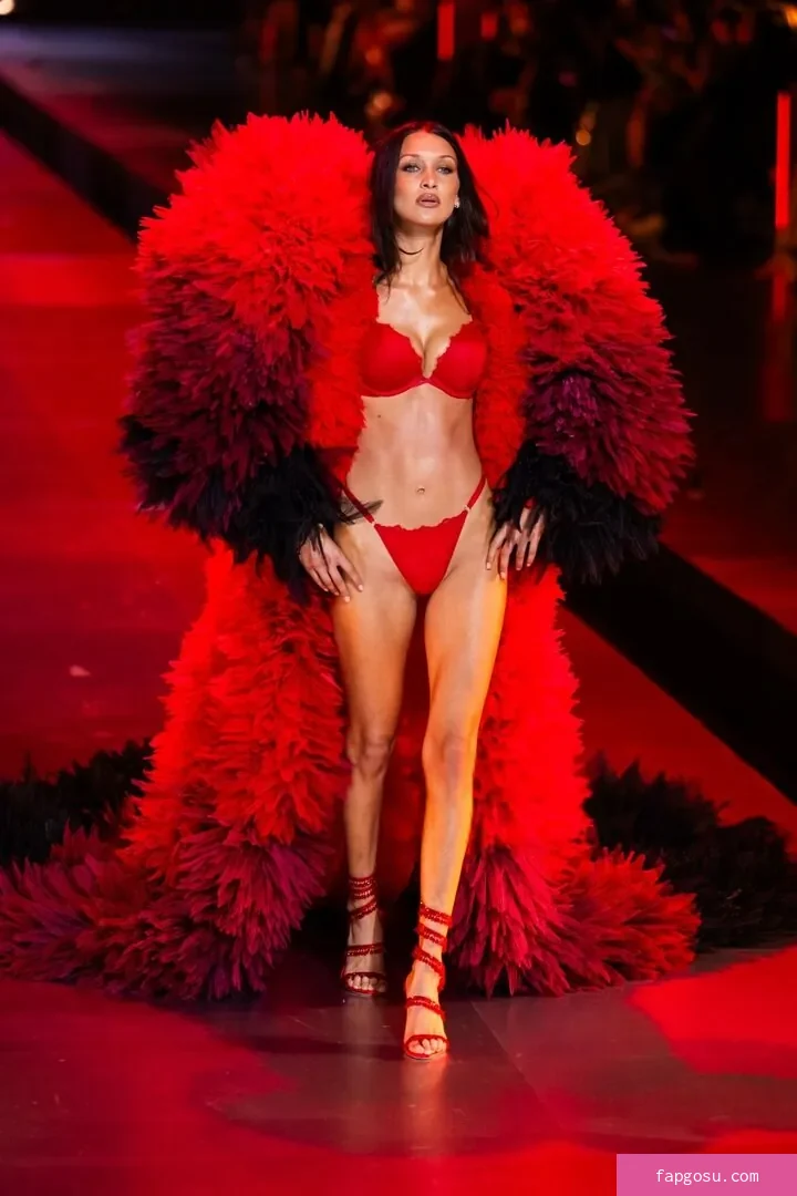 Bella Hadid