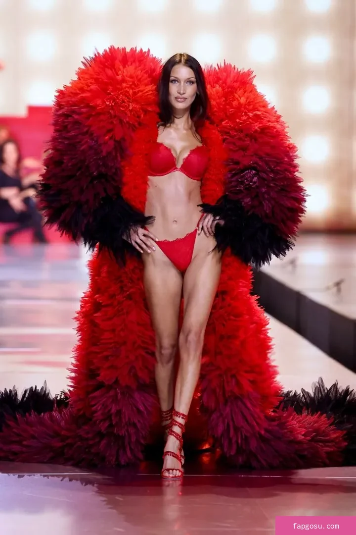 Bella Hadid