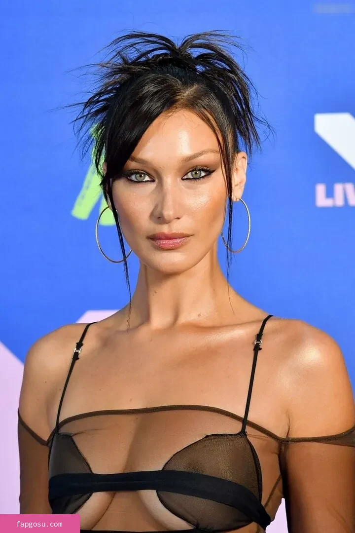 Bella Hadid