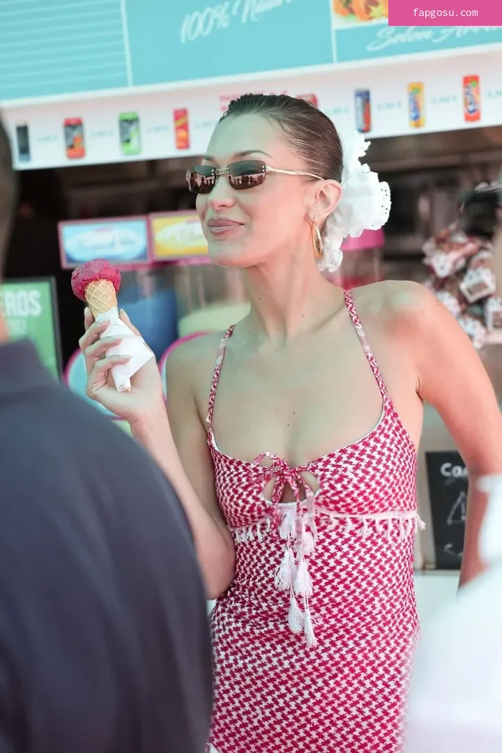 Bella Hadid