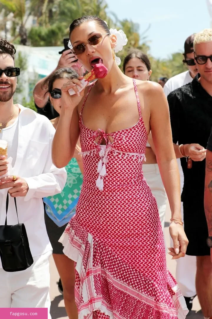 Bella Hadid