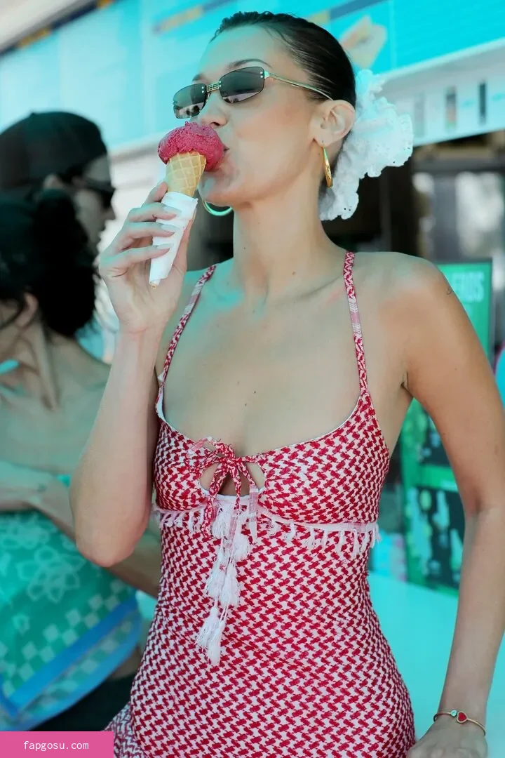 Bella Hadid