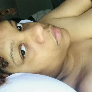 Bigboobiebirdy