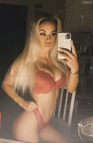 Bimmerblondiee content