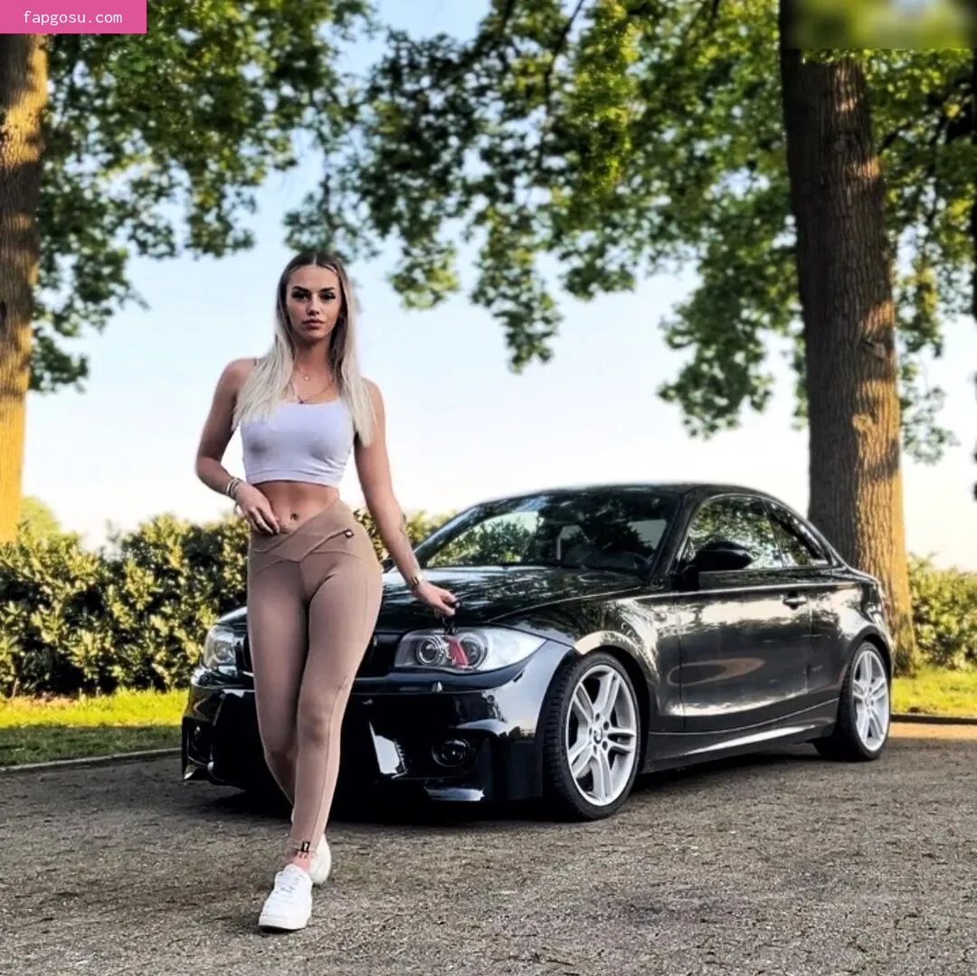 Bimmerblondiee
