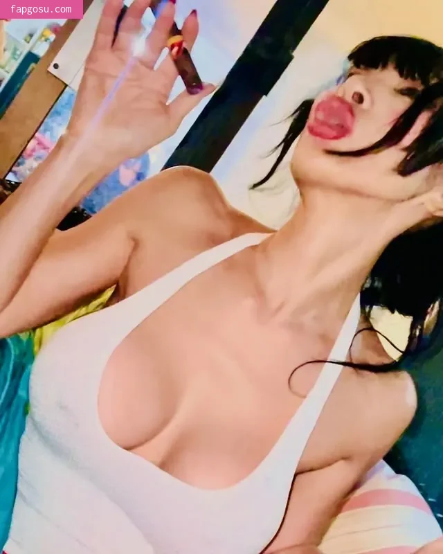 Bai Ling