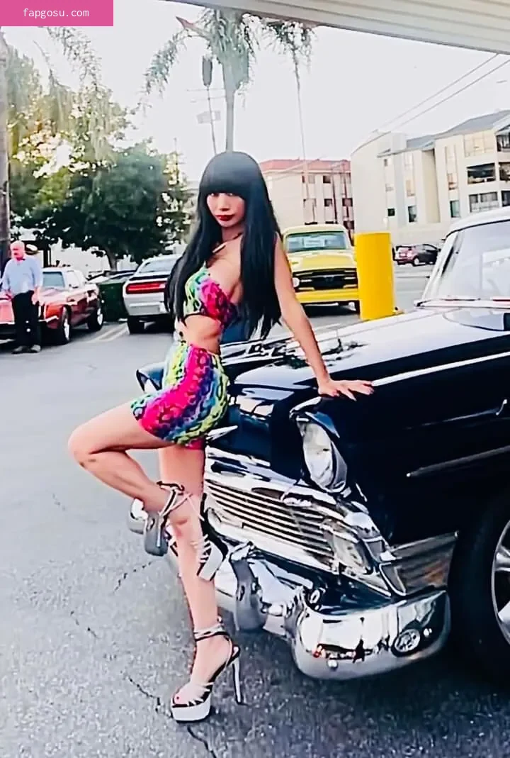 Bai Ling