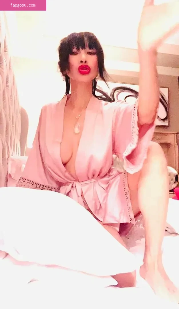 Bai Ling