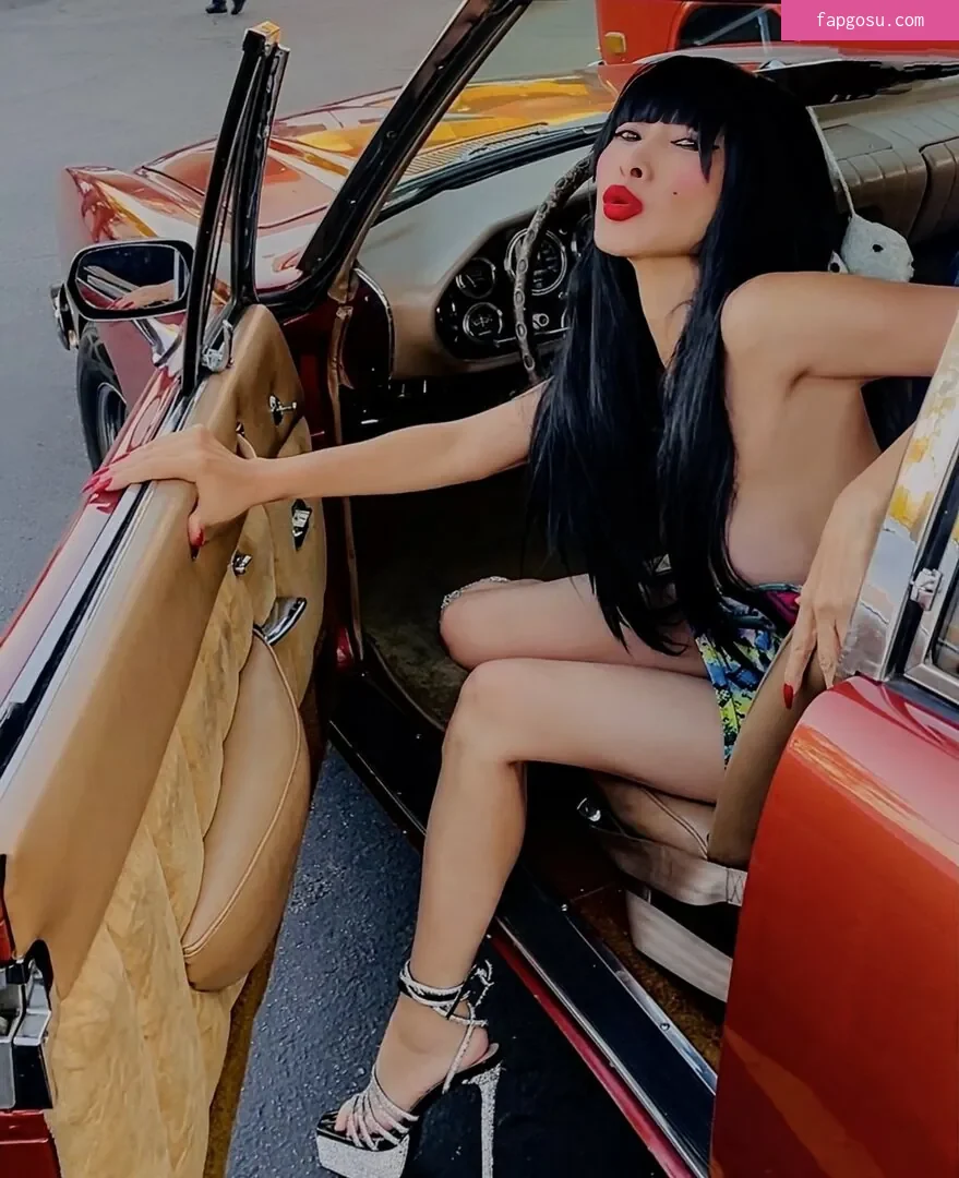 Bai Ling
