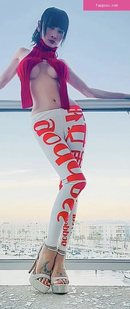 Bai Ling