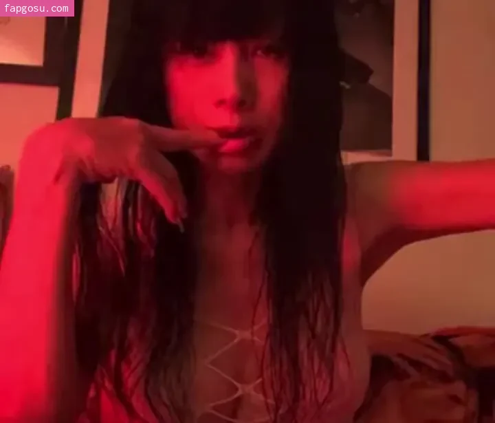 Bai Ling