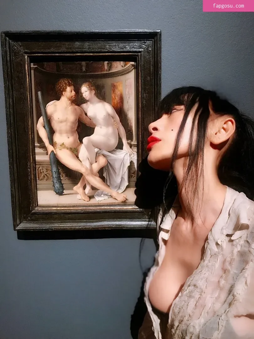 Bai Ling