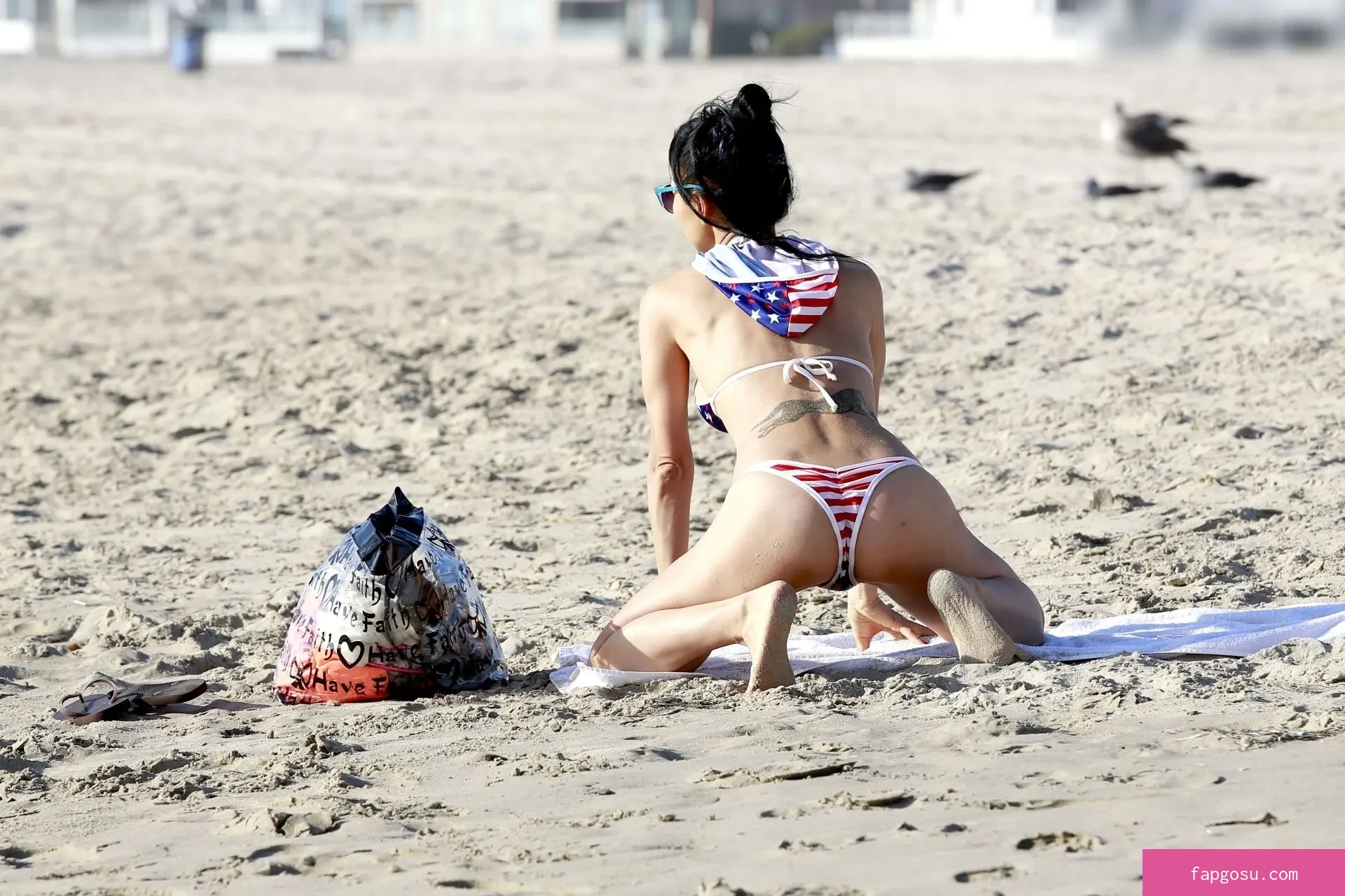 Bai Ling