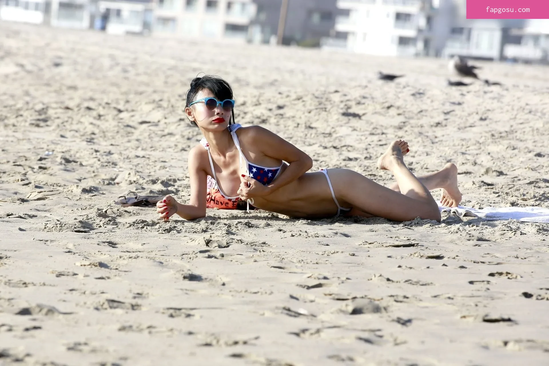 Bai Ling