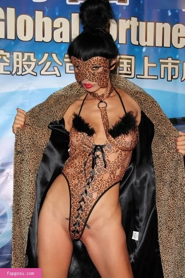 Bai Ling