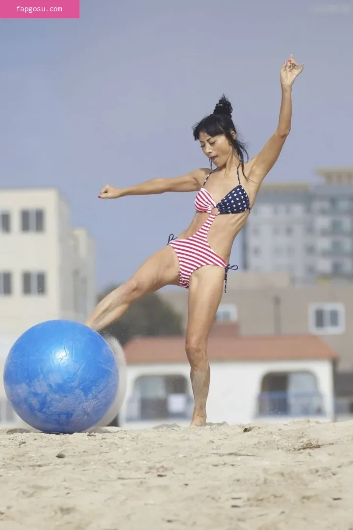 Bai Ling